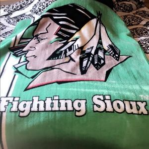 Fighting Sioux blanket